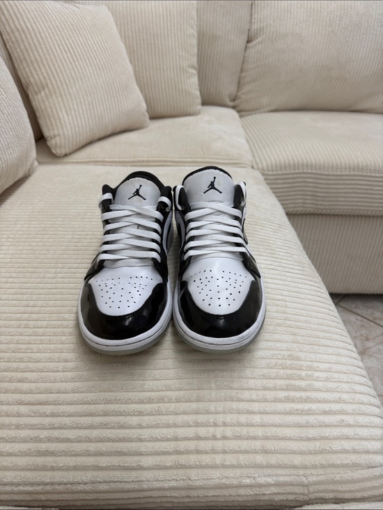 Jordan Other - Jordan Men's Low Top Sneakers - Black & White